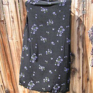 Women's Larger Skirt